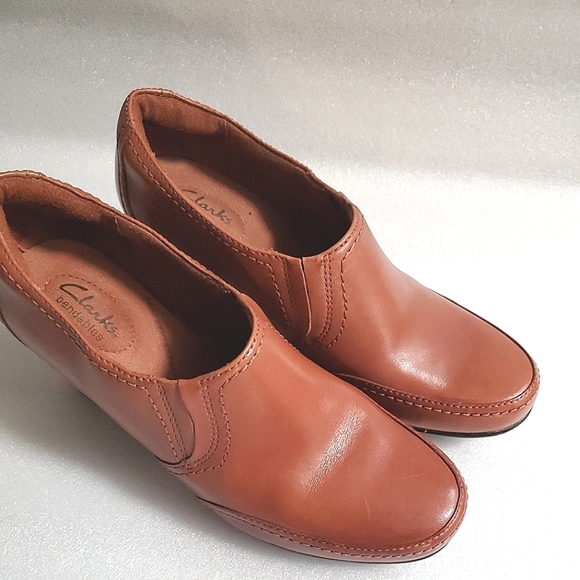 CLARKS Bendables Brown Leather Chunk Heel.  Size 9 1/2 - Picture 4 of 12